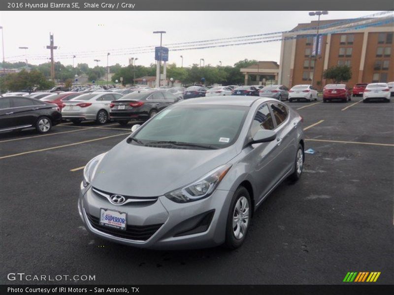 Shale Gray / Gray 2016 Hyundai Elantra SE