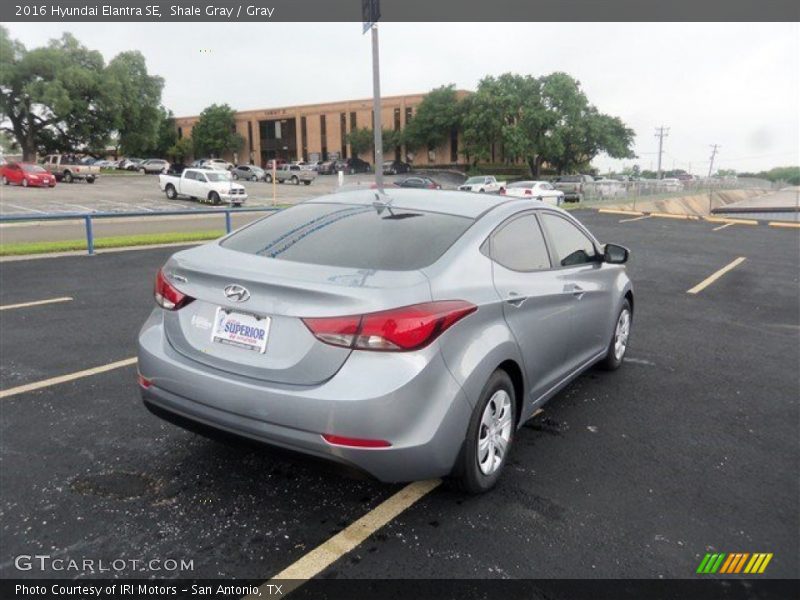 Shale Gray / Gray 2016 Hyundai Elantra SE