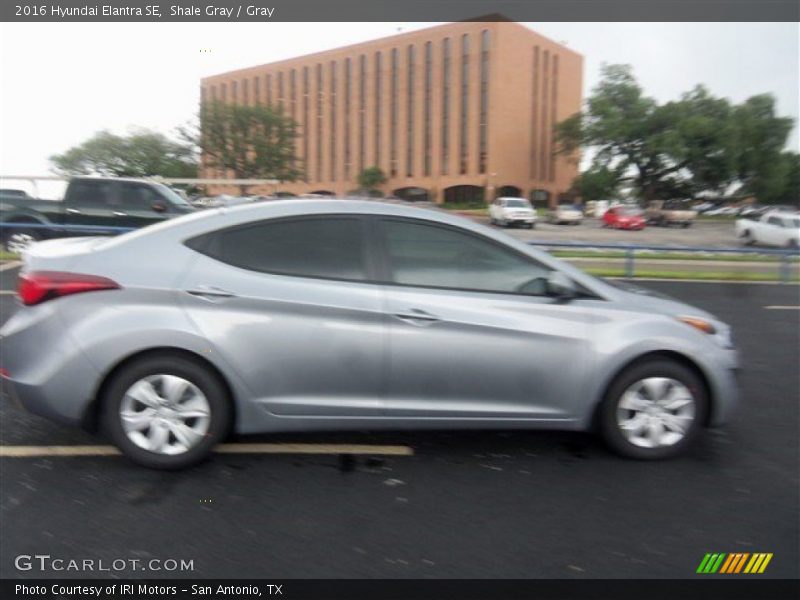 Shale Gray / Gray 2016 Hyundai Elantra SE