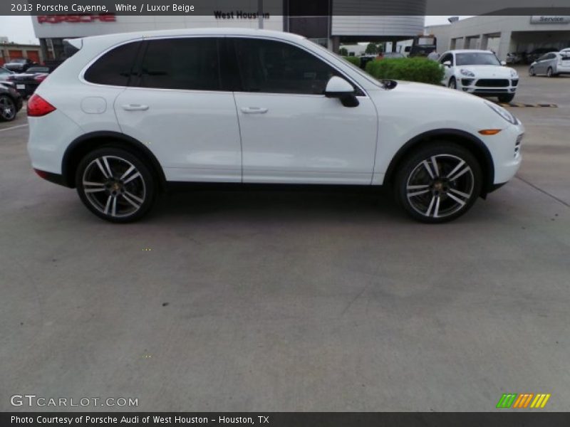 White / Luxor Beige 2013 Porsche Cayenne