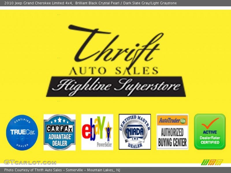 Brilliant Black Crystal Pearl / Dark Slate Gray/Light Graystone 2010 Jeep Grand Cherokee Limited 4x4