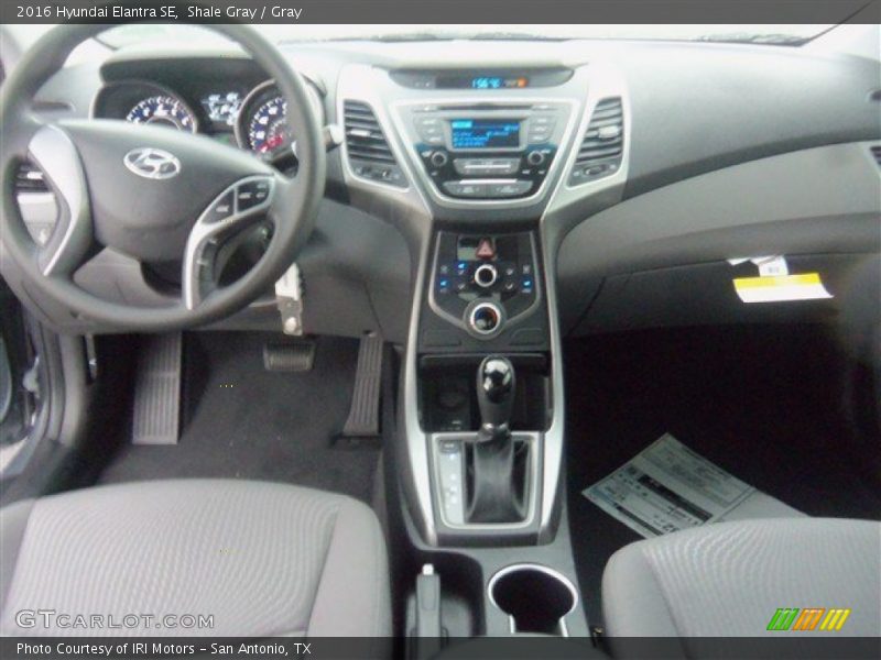 Shale Gray / Gray 2016 Hyundai Elantra SE