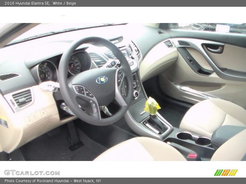 White / Beige 2016 Hyundai Elantra SE