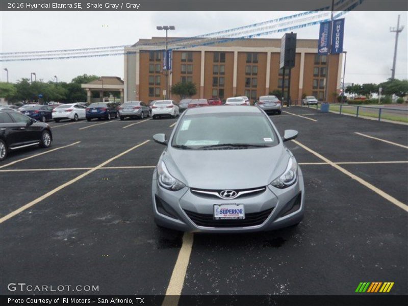 Shale Gray / Gray 2016 Hyundai Elantra SE