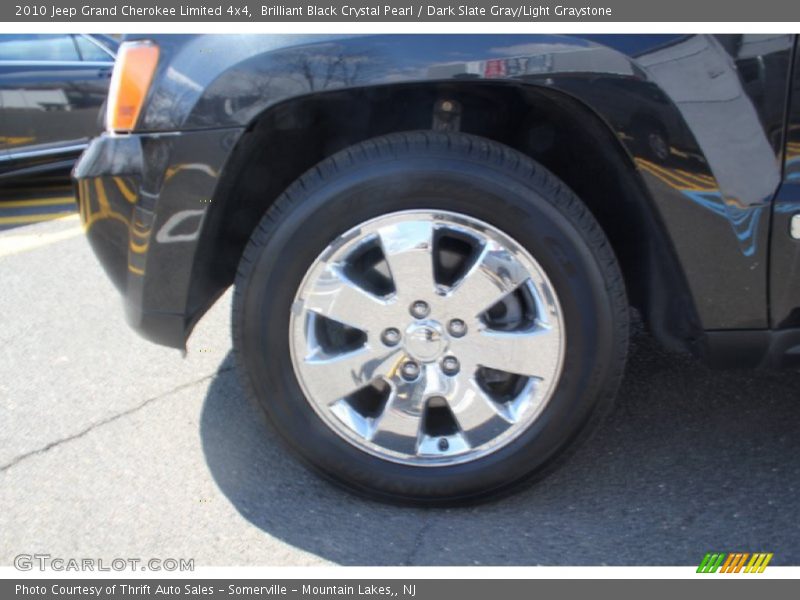 Brilliant Black Crystal Pearl / Dark Slate Gray/Light Graystone 2010 Jeep Grand Cherokee Limited 4x4