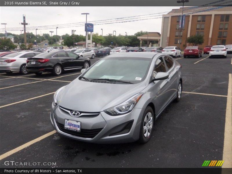 Shale Gray / Gray 2016 Hyundai Elantra SE