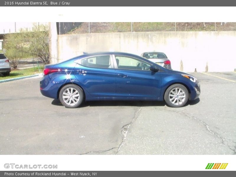 Blue / Gray 2016 Hyundai Elantra SE