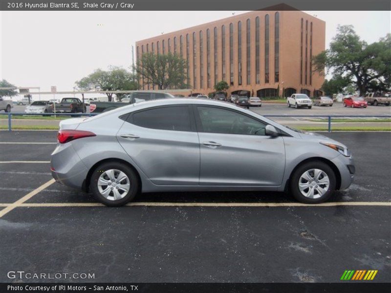 Shale Gray / Gray 2016 Hyundai Elantra SE