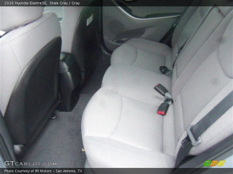 Shale Gray / Gray 2016 Hyundai Elantra SE
