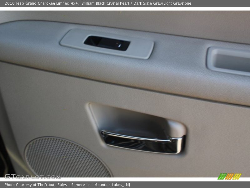 Brilliant Black Crystal Pearl / Dark Slate Gray/Light Graystone 2010 Jeep Grand Cherokee Limited 4x4