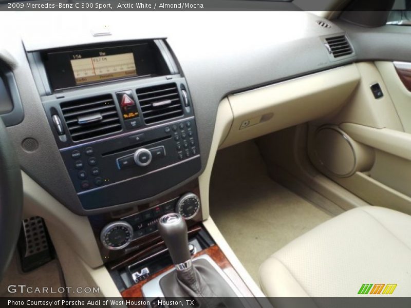 Arctic White / Almond/Mocha 2009 Mercedes-Benz C 300 Sport