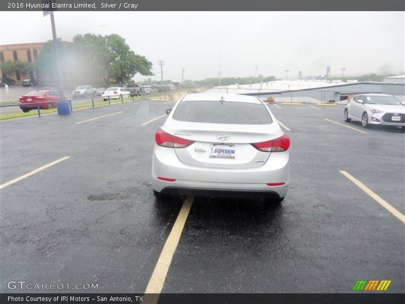 Silver / Gray 2016 Hyundai Elantra Limited