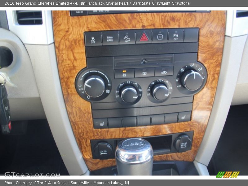 Brilliant Black Crystal Pearl / Dark Slate Gray/Light Graystone 2010 Jeep Grand Cherokee Limited 4x4