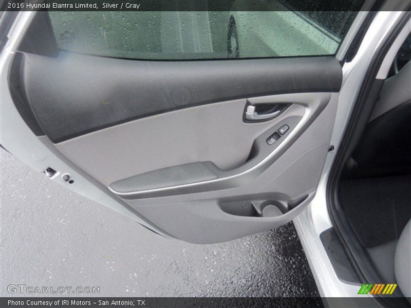 Silver / Gray 2016 Hyundai Elantra Limited
