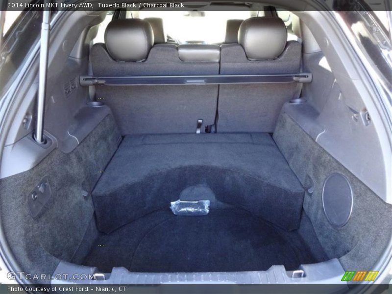  2014 MKT Livery AWD Trunk