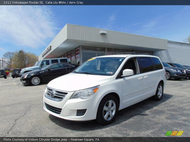 Calla Lily White / Aero Gray 2011 Volkswagen Routan SE