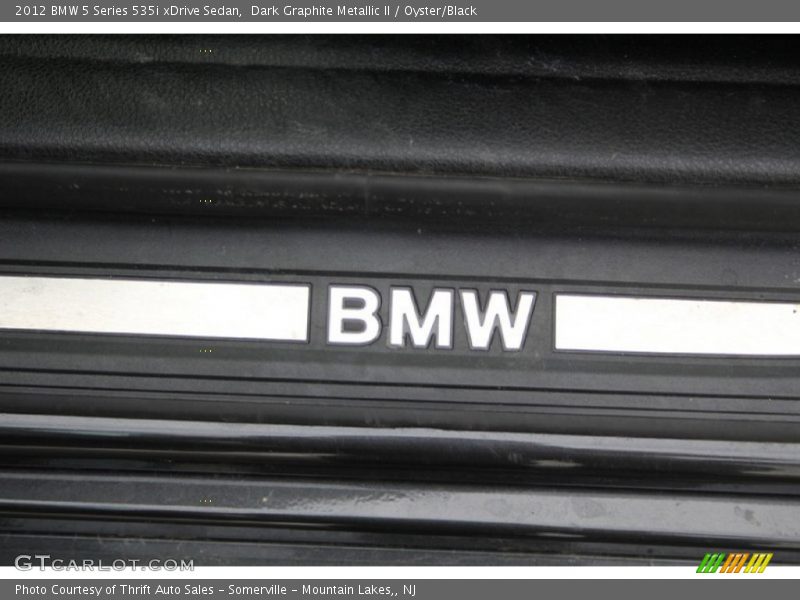 Dark Graphite Metallic II / Oyster/Black 2012 BMW 5 Series 535i xDrive Sedan