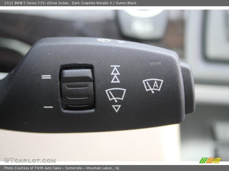 Dark Graphite Metallic II / Oyster/Black 2012 BMW 5 Series 535i xDrive Sedan