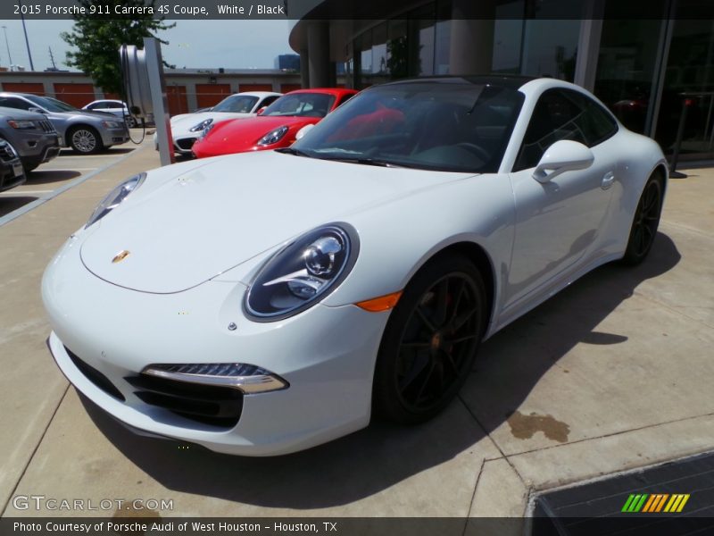 Front 3/4 View of 2015 911 Carrera 4S Coupe