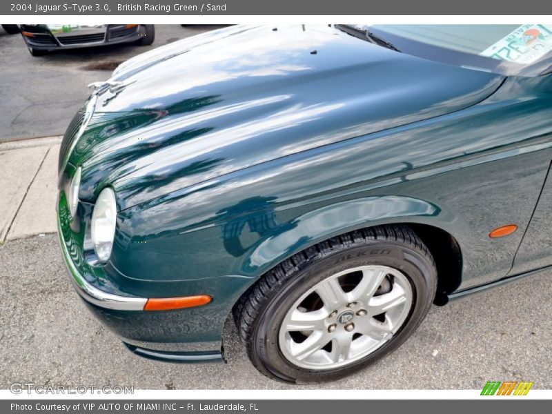 British Racing Green / Sand 2004 Jaguar S-Type 3.0
