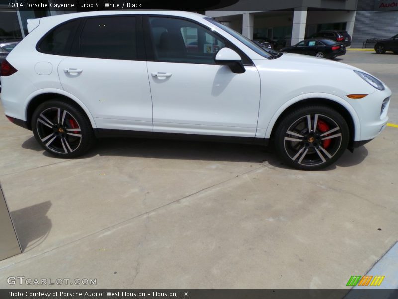 White / Black 2014 Porsche Cayenne Turbo S