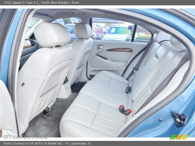 Pacific Blue Metallic / Dove 2003 Jaguar S-Type 4.2