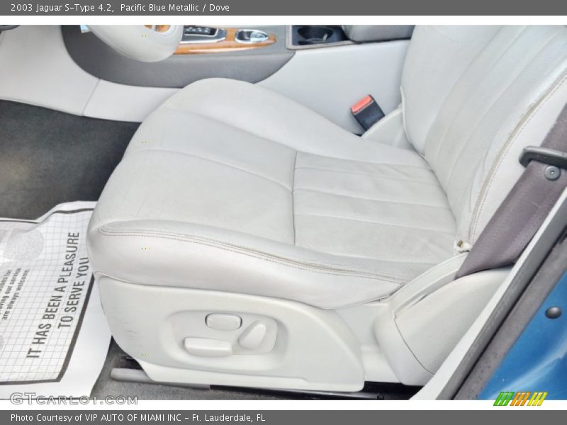Pacific Blue Metallic / Dove 2003 Jaguar S-Type 4.2