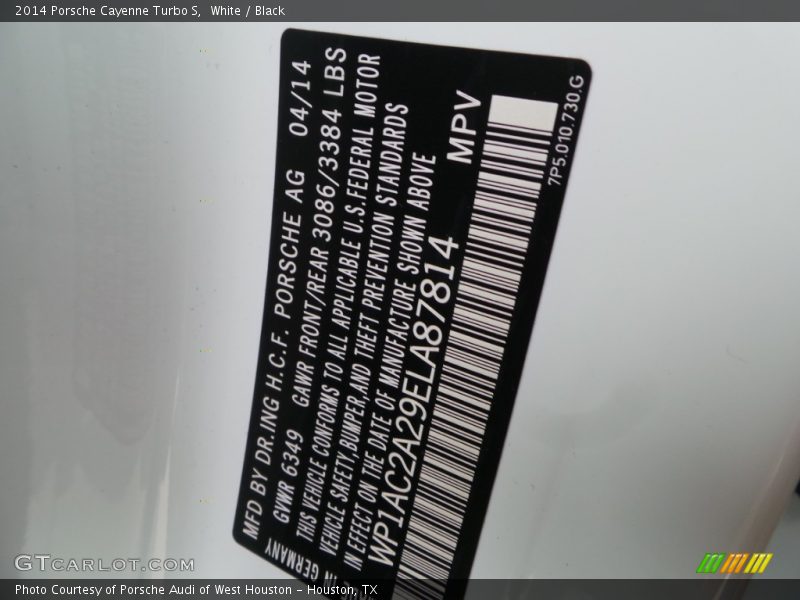 White / Black 2014 Porsche Cayenne Turbo S