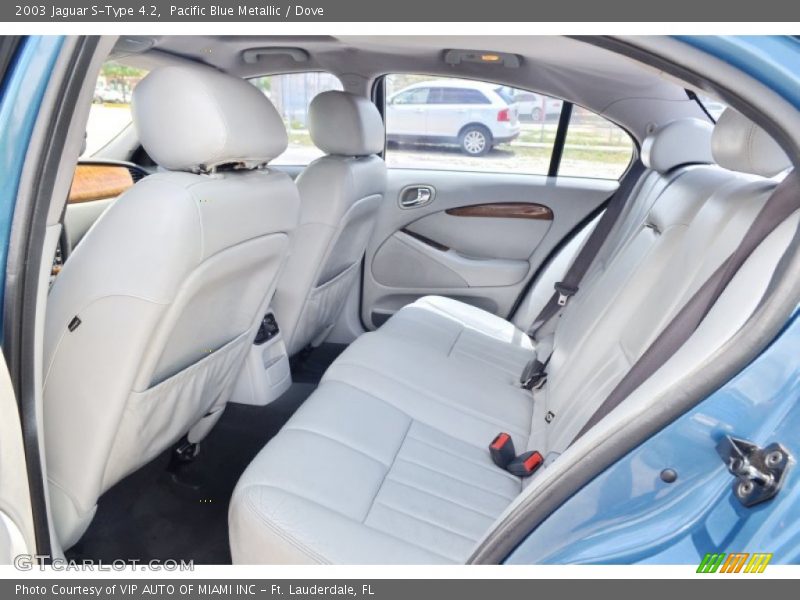Pacific Blue Metallic / Dove 2003 Jaguar S-Type 4.2
