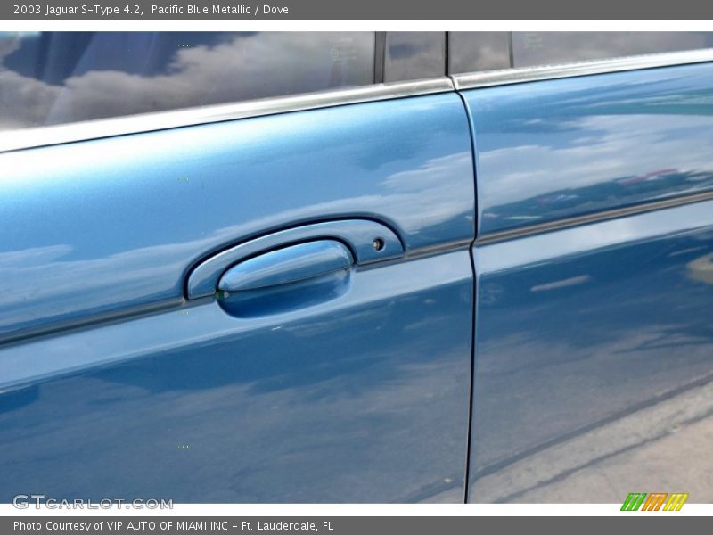 Pacific Blue Metallic / Dove 2003 Jaguar S-Type 4.2