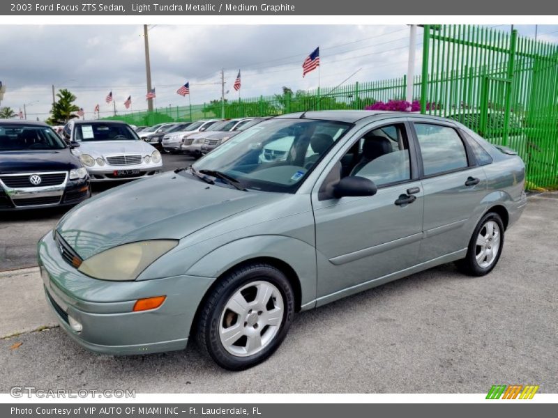 Light Tundra Metallic / Medium Graphite 2003 Ford Focus ZTS Sedan