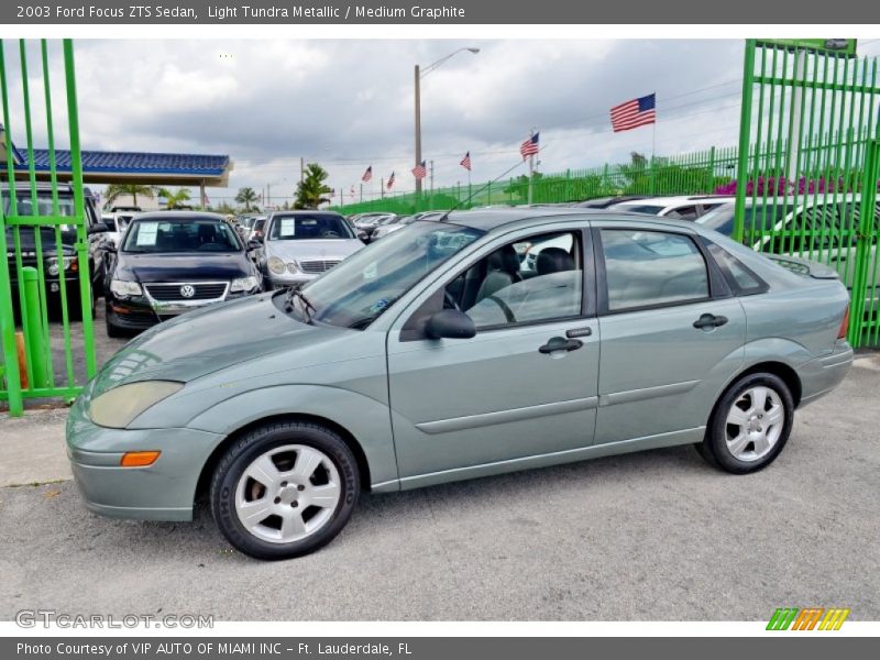 Light Tundra Metallic / Medium Graphite 2003 Ford Focus ZTS Sedan