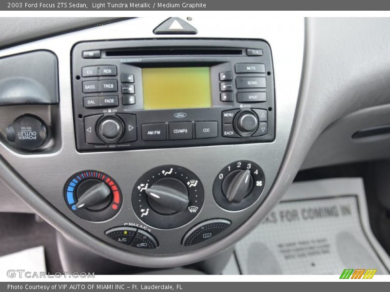 Light Tundra Metallic / Medium Graphite 2003 Ford Focus ZTS Sedan