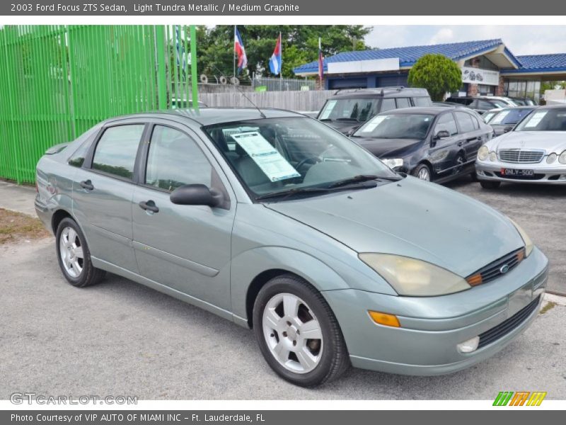 Light Tundra Metallic / Medium Graphite 2003 Ford Focus ZTS Sedan