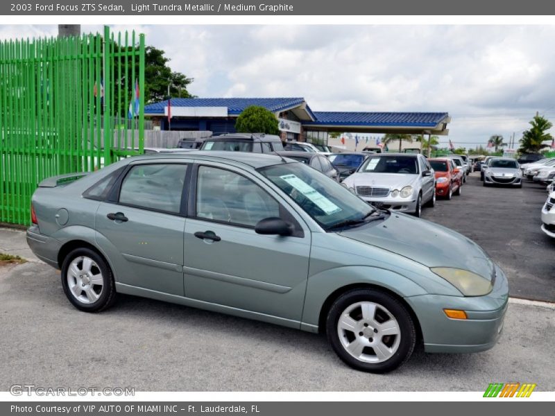 Light Tundra Metallic / Medium Graphite 2003 Ford Focus ZTS Sedan