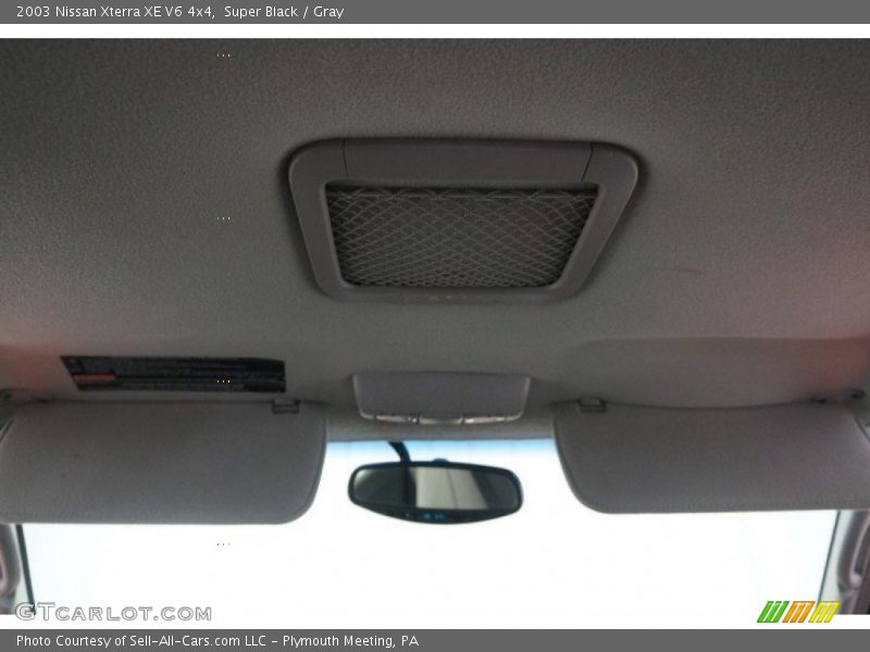 Super Black / Gray 2003 Nissan Xterra XE V6 4x4