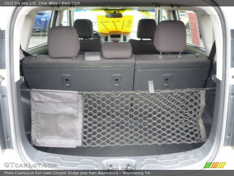 Clear White / Black Cloth 2013 Kia Soul 1.6