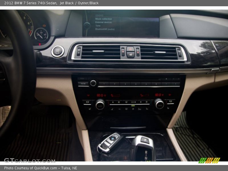 Jet Black / Oyster/Black 2012 BMW 7 Series 740i Sedan