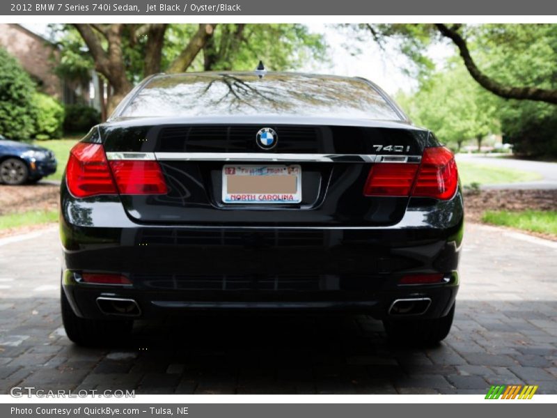 Jet Black / Oyster/Black 2012 BMW 7 Series 740i Sedan