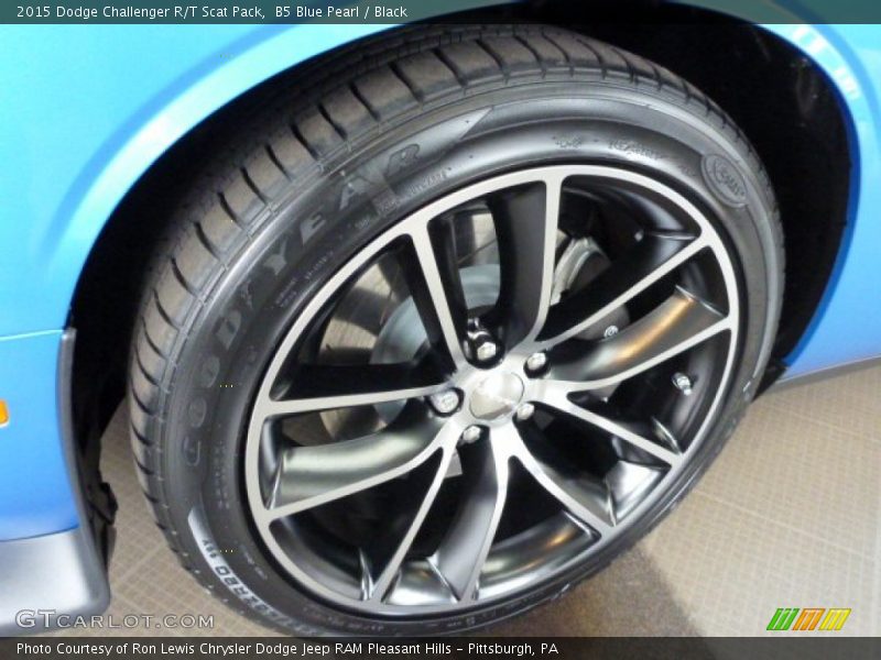  2015 Challenger R/T Scat Pack Wheel