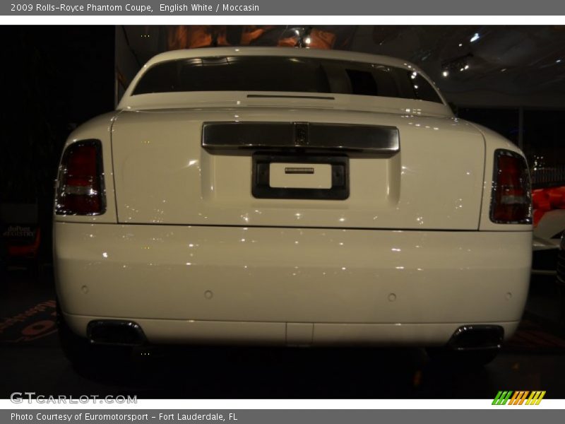 English White / Moccasin 2009 Rolls-Royce Phantom Coupe