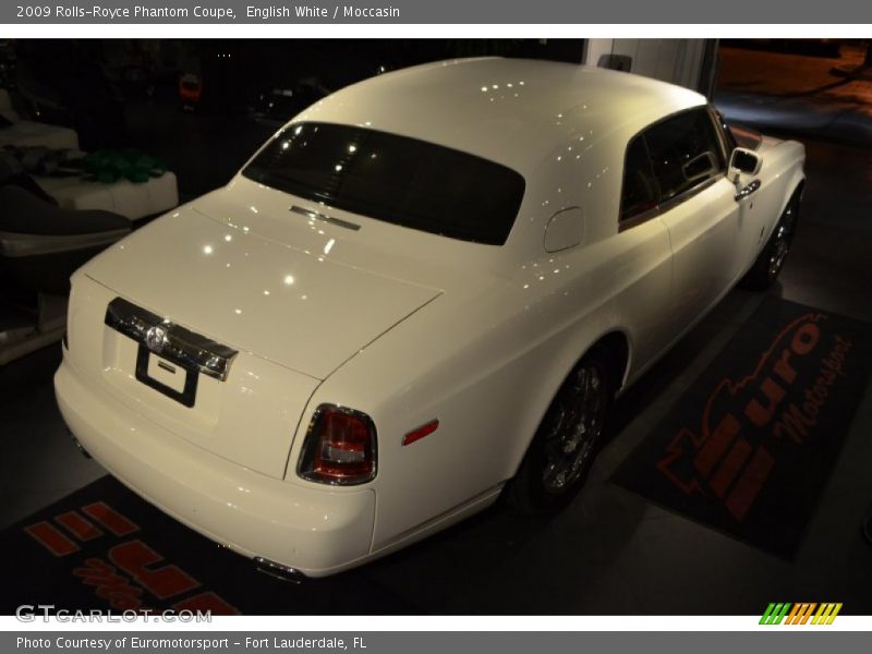 English White / Moccasin 2009 Rolls-Royce Phantom Coupe