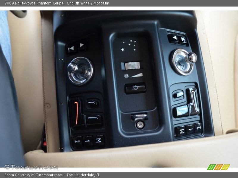 Controls of 2009 Phantom Coupe