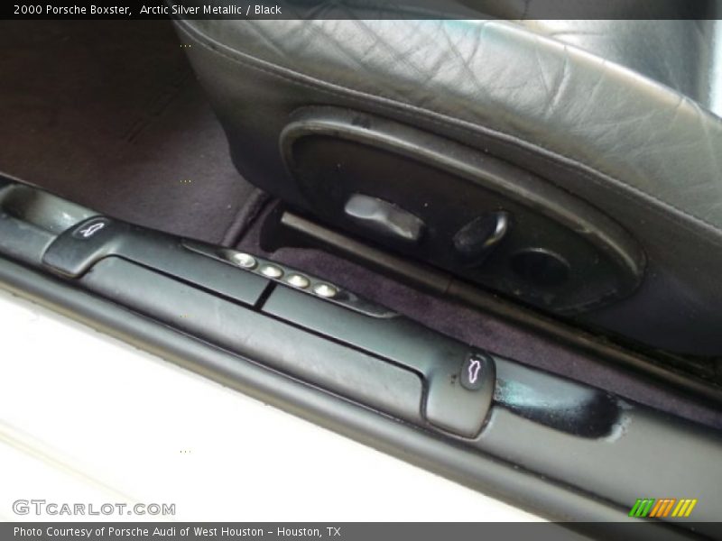Arctic Silver Metallic / Black 2000 Porsche Boxster