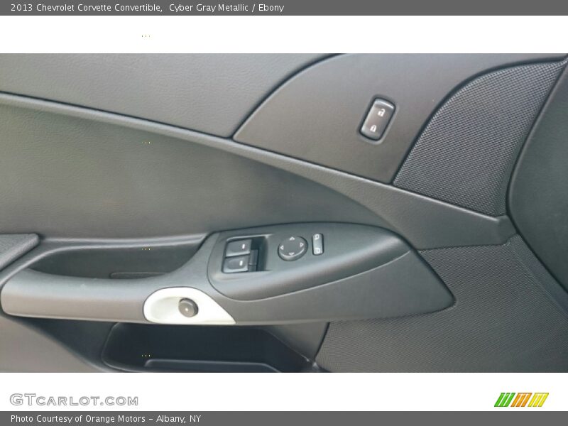 Cyber Gray Metallic / Ebony 2013 Chevrolet Corvette Convertible