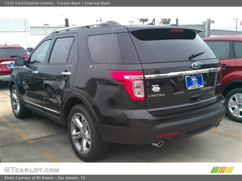 Tuxedo Black / Charcoal Black 2015 Ford Explorer Limited