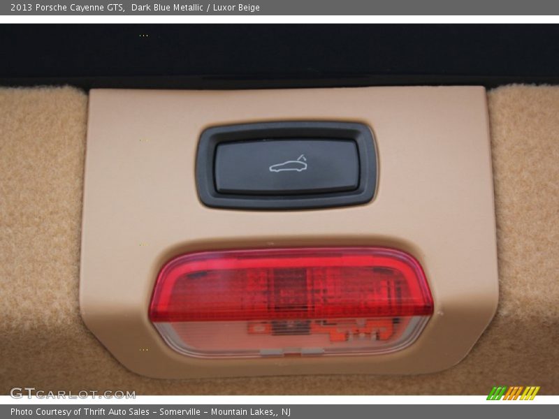 Dark Blue Metallic / Luxor Beige 2013 Porsche Cayenne GTS