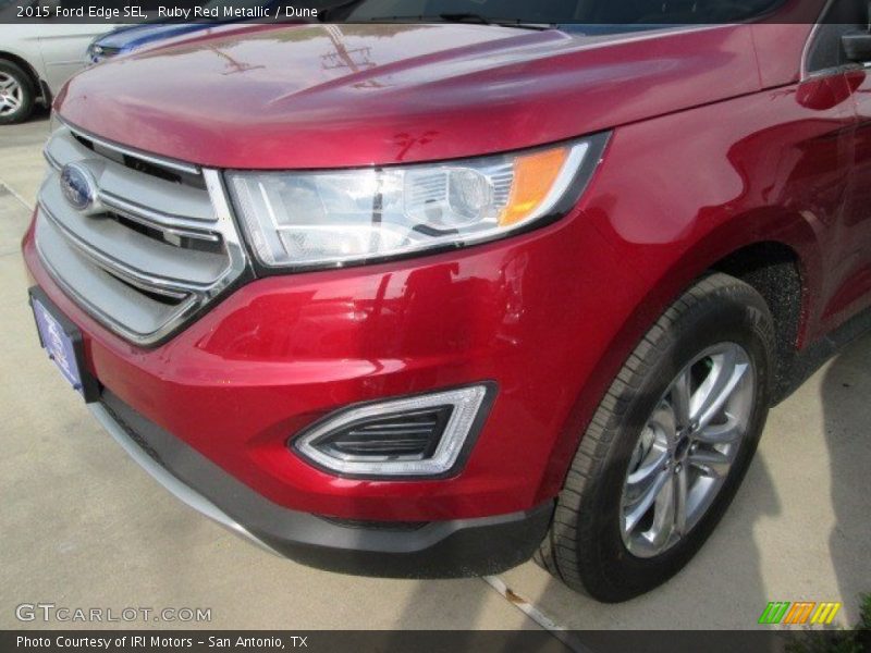 Ruby Red Metallic / Dune 2015 Ford Edge SEL