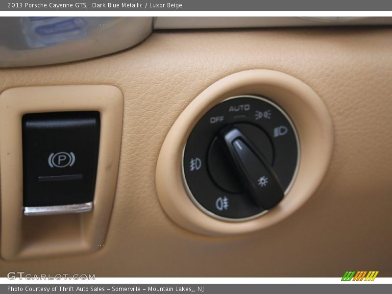Dark Blue Metallic / Luxor Beige 2013 Porsche Cayenne GTS