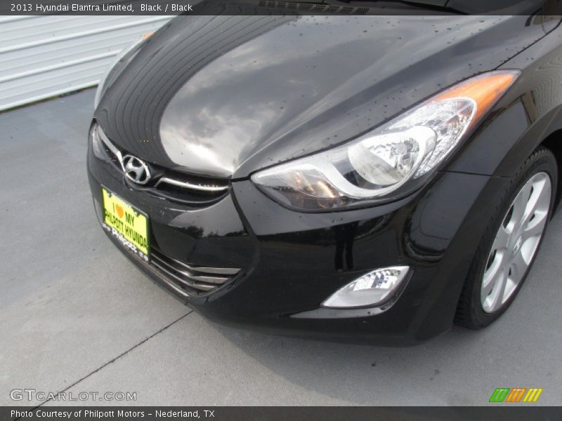 Black / Black 2013 Hyundai Elantra Limited